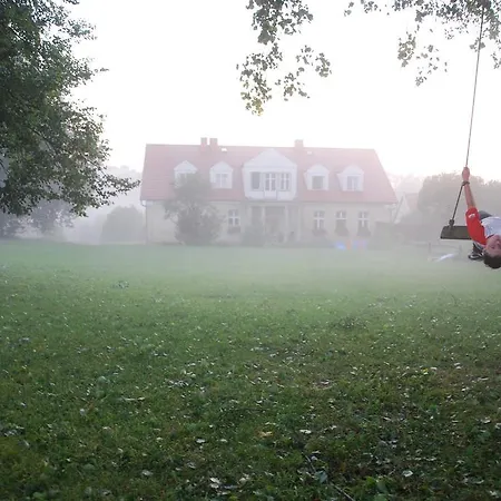 Ogluszka Feriegård *